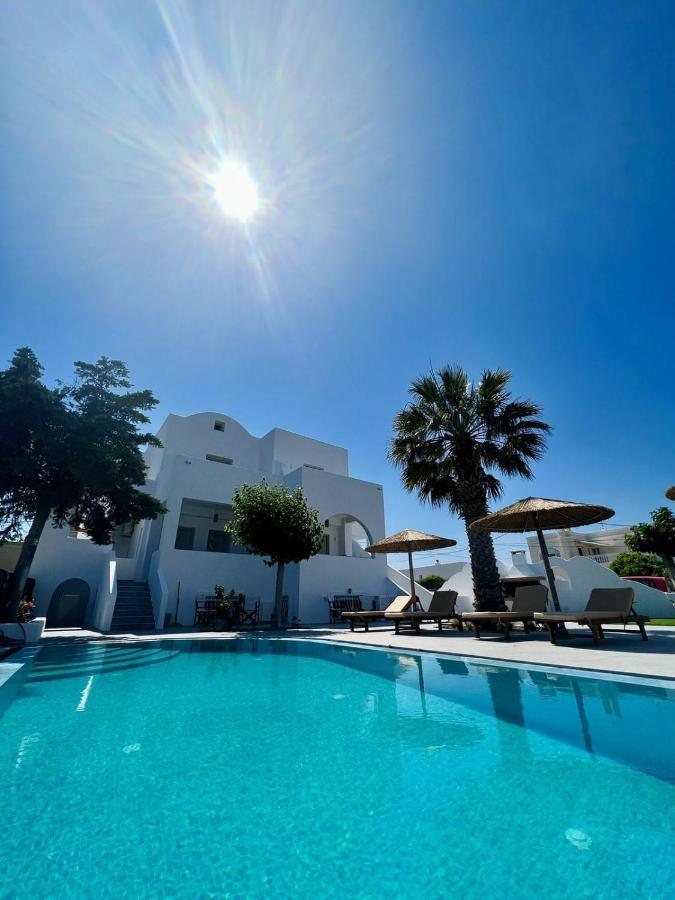 Santorini Villatzio Suites Месария Екстериор снимка